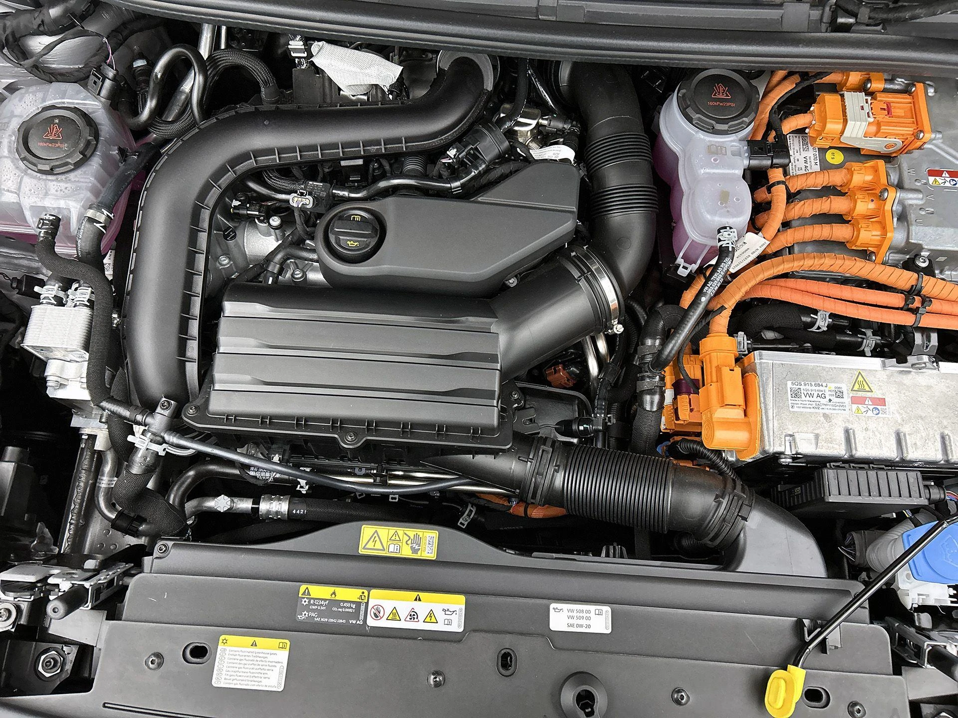 Volkswagen-Caddy-image-25