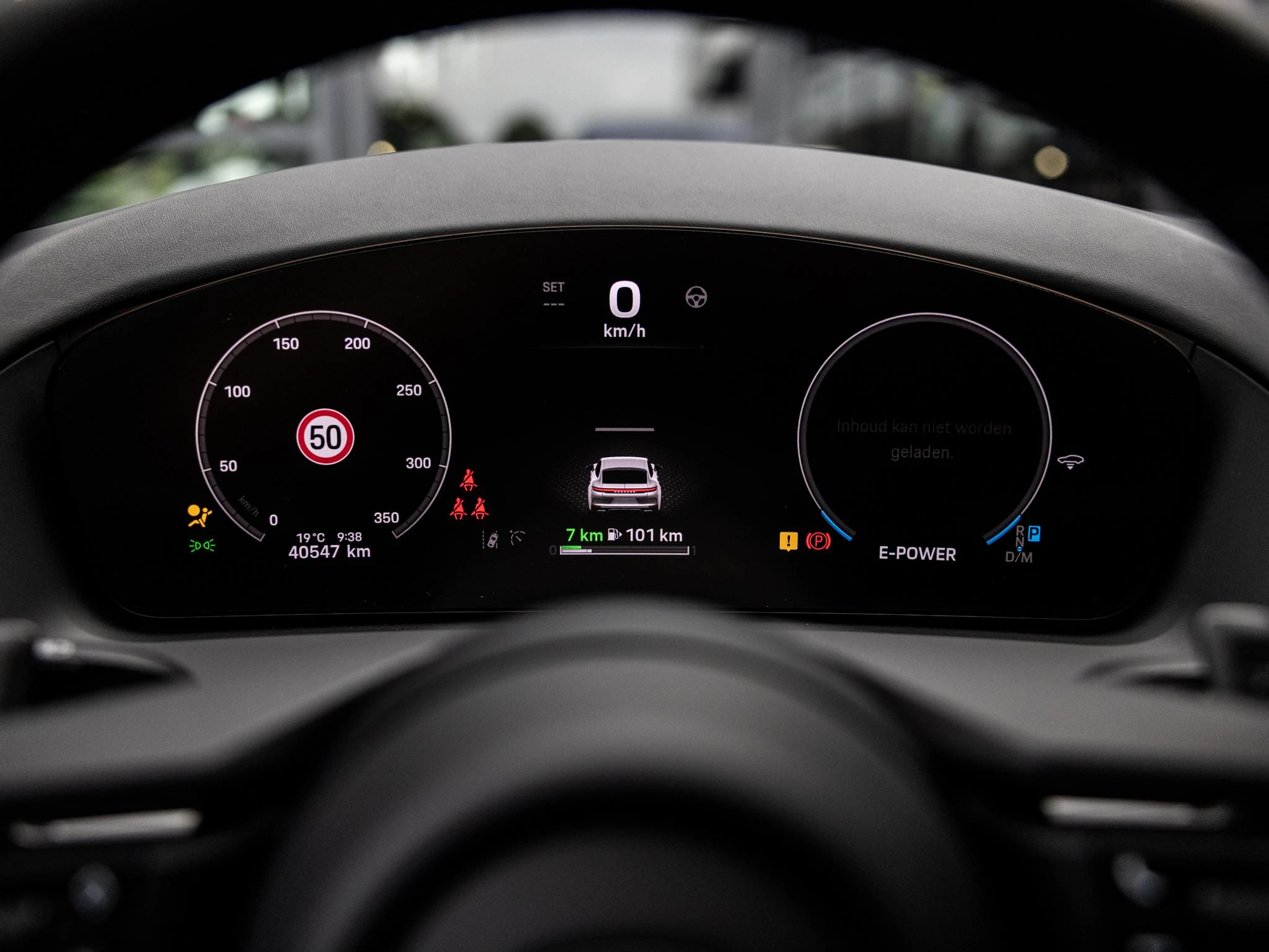 Porsche-Panamera-image-35