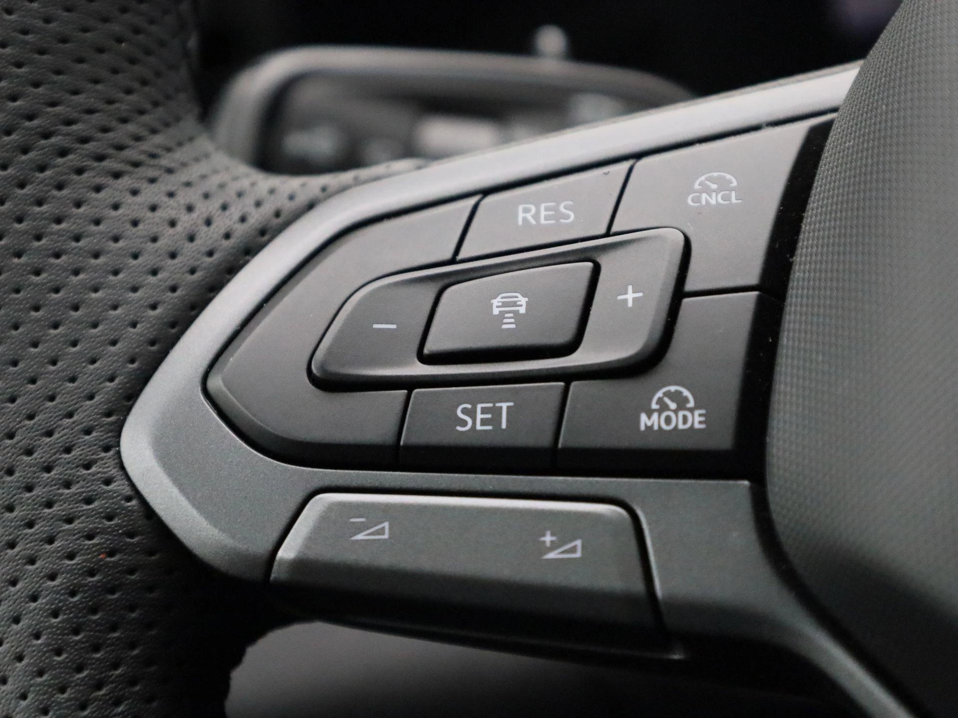 Volkswagen-Tayron-image-17