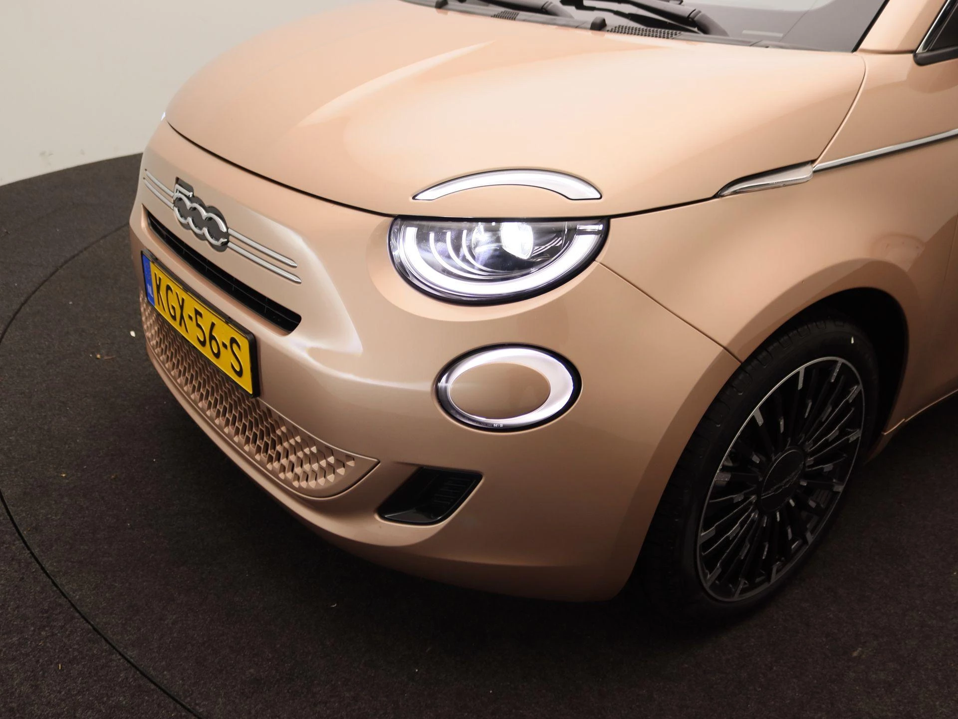 Fiat 500 1.0 Hybrid La Prima