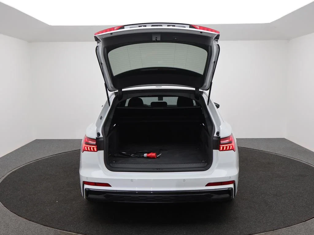 Audi-A6-image-13
