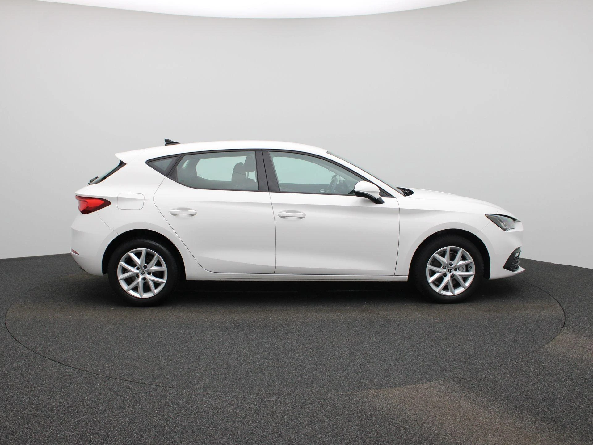 SEAT-Leon-image-5