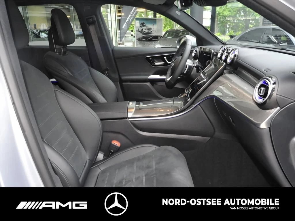 Mercedes-Benz GLC 300 d AMG 4M AHK DISTRONIC SHZ MBUX KEYLESS AMG LineX254 GLC 300 d AMG 4M AHK DISTRONIC SHZ MBUX KEYLESS AMG Line