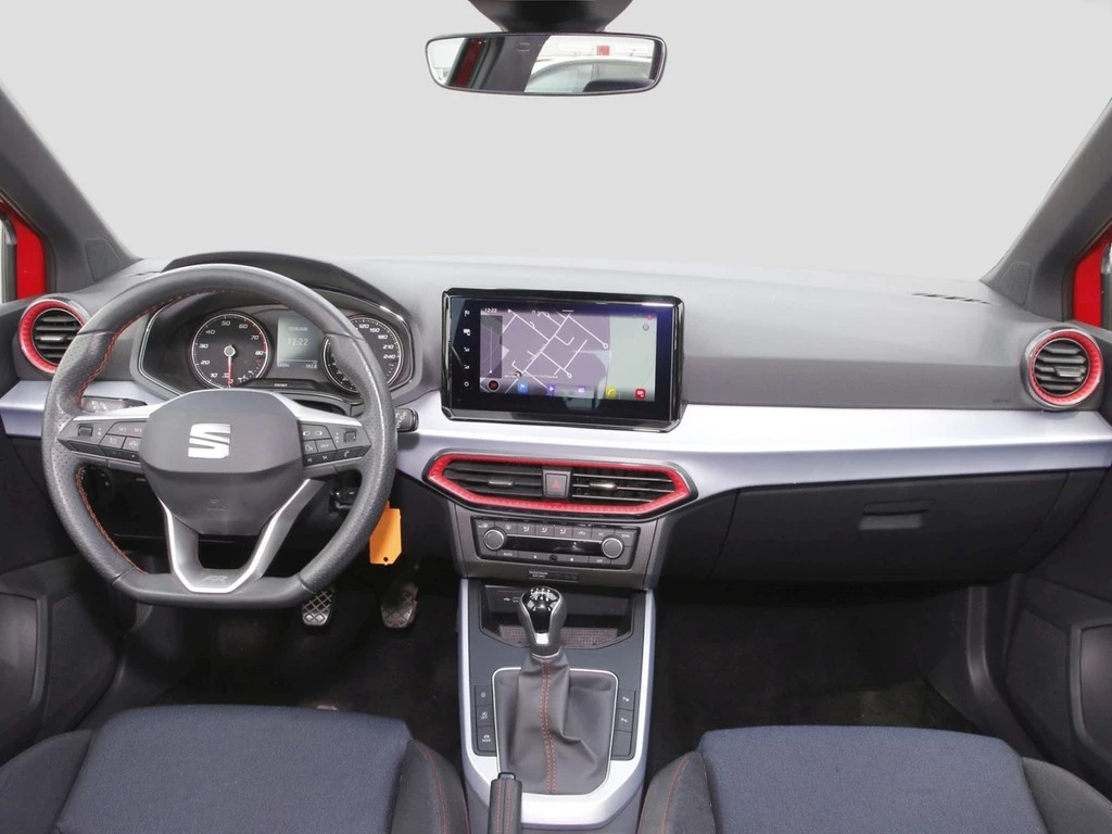 SEAT Arona 1.0 TSI FR 17" Navi+Full Link LED RFK+PDC