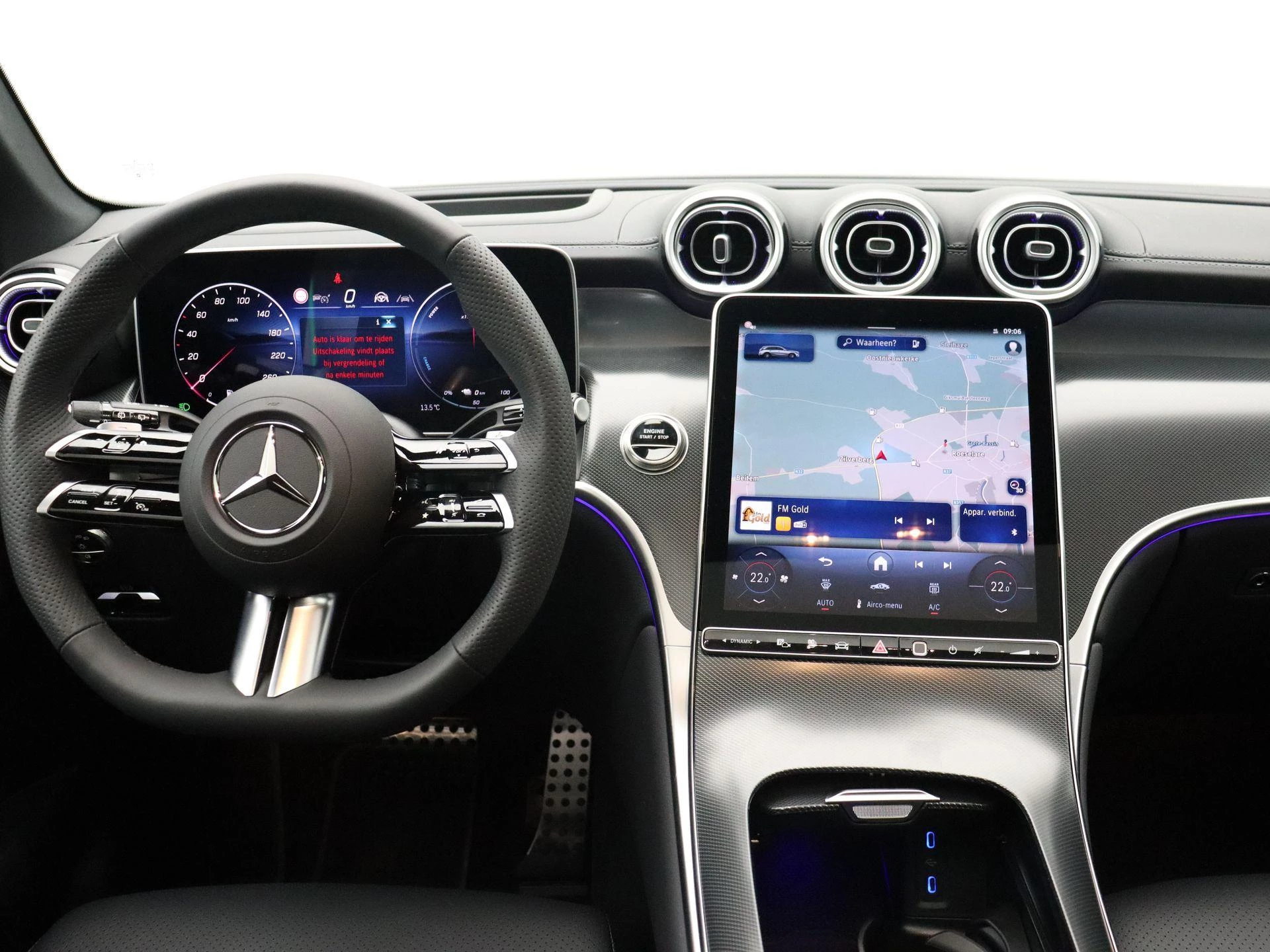 Mercedes-Benz GLC SUV 300 e AMG Line + AIRMATIC + BURMESTER + PANO + HEAD UP + LEDER +