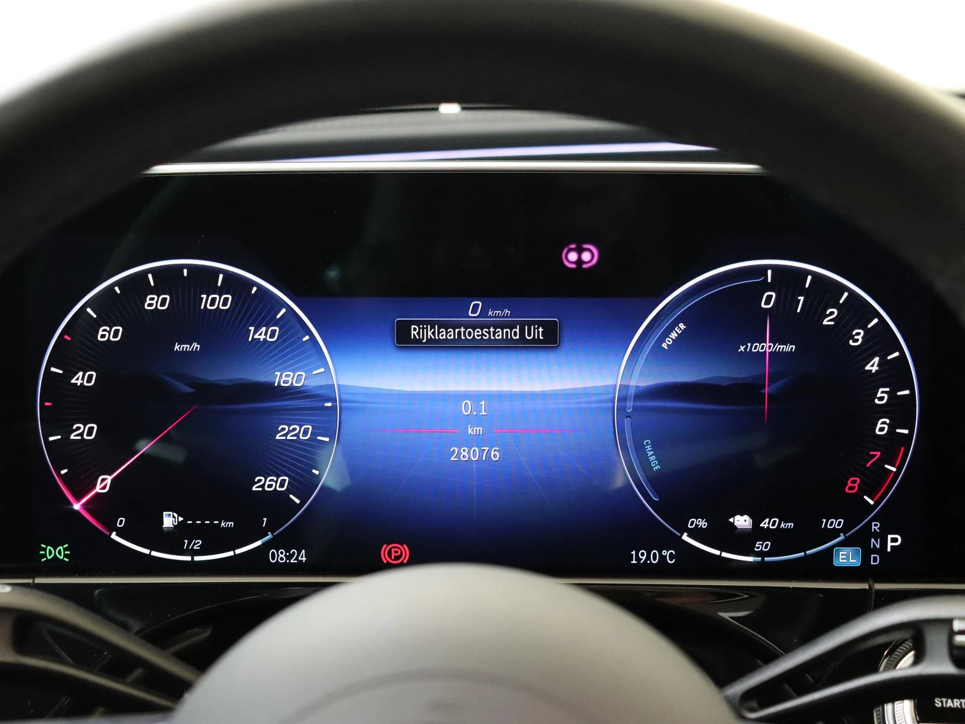 Mercedes-Benz-E-Klasse-image-10