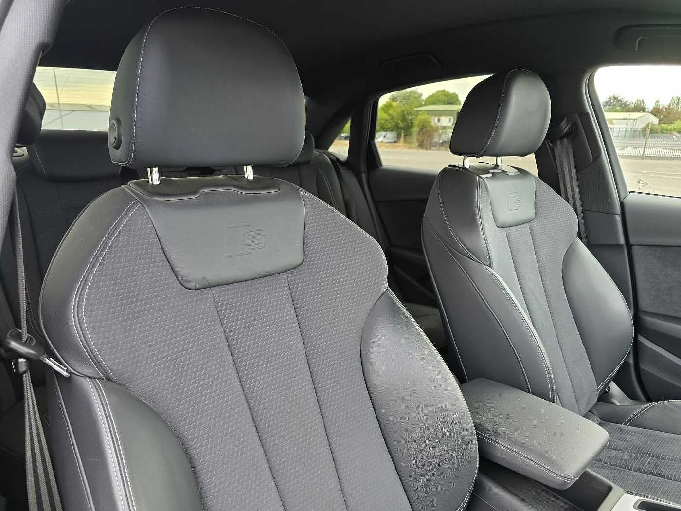 Audi-A4-image-30