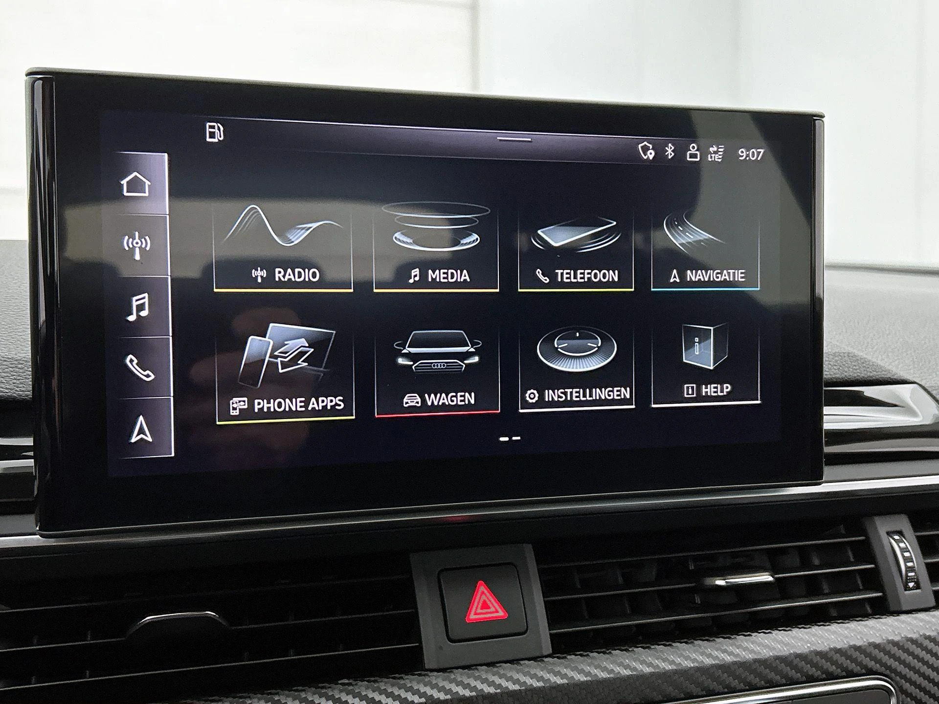 Audi-A4-image-35