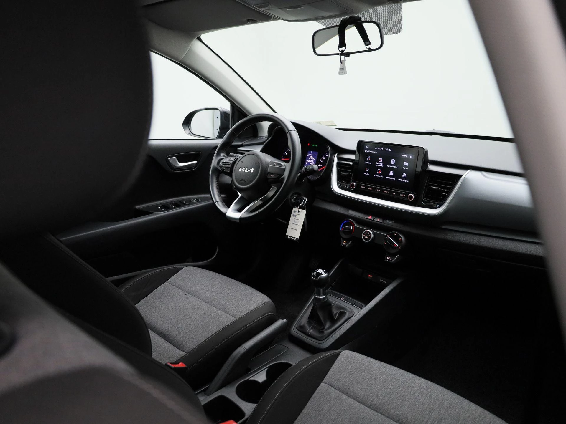 Kia-Stonic-image-31