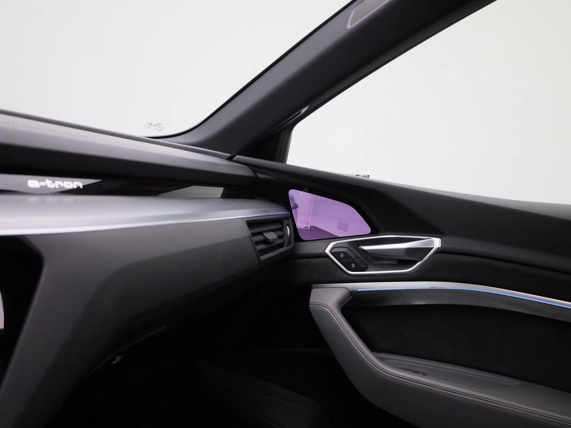 Audi-e-tron-image-28