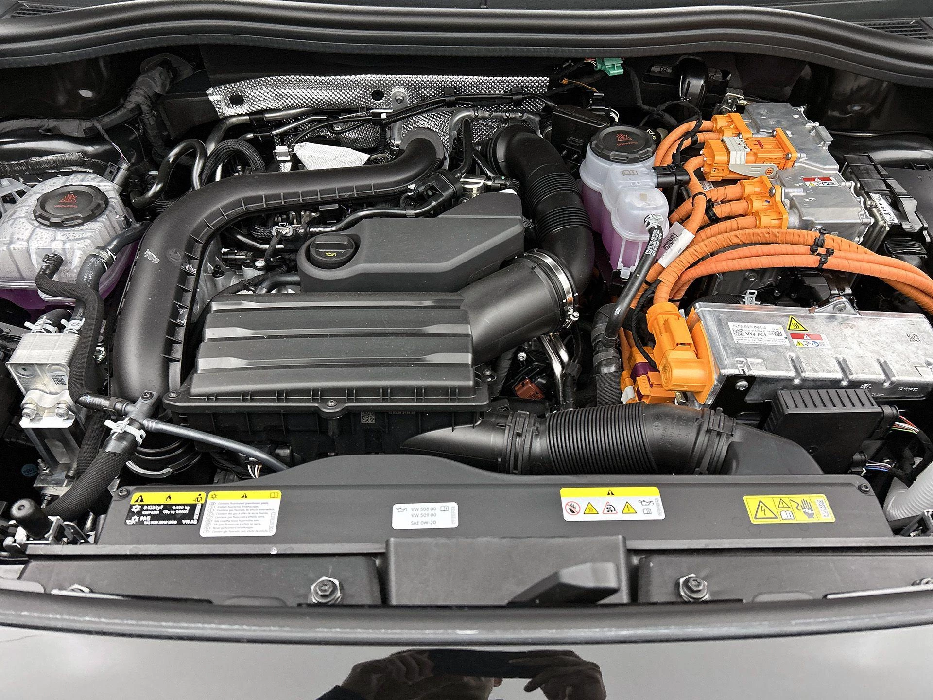 Volkswagen Tayron 1.5 eHybrid R-Line Edition