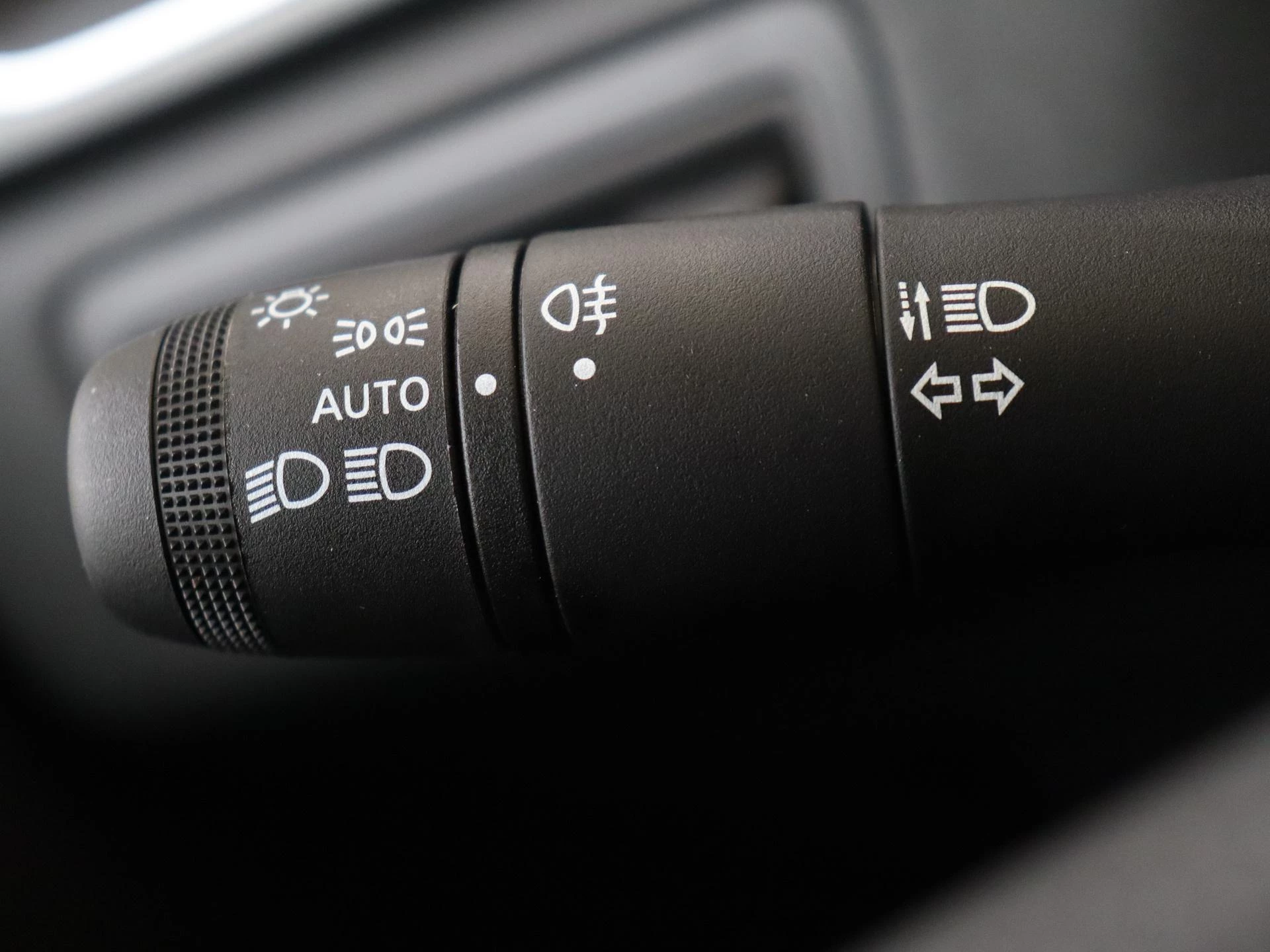 Renault-Captur-image-21