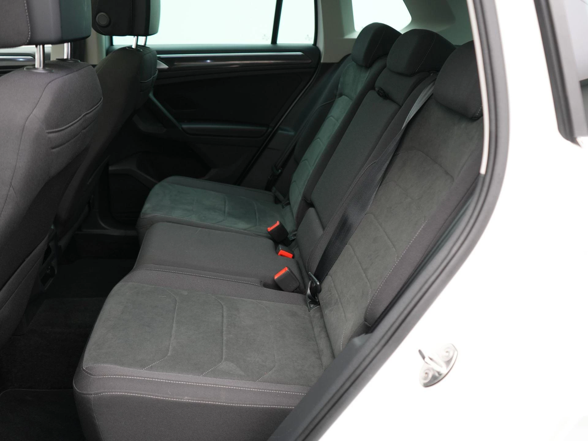 Volkswagen Tiguan 1.4 TSI eHybrid Elegance