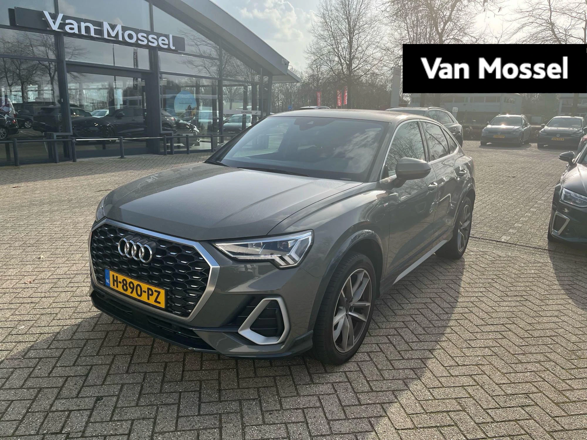 Audi-Q3-image-0