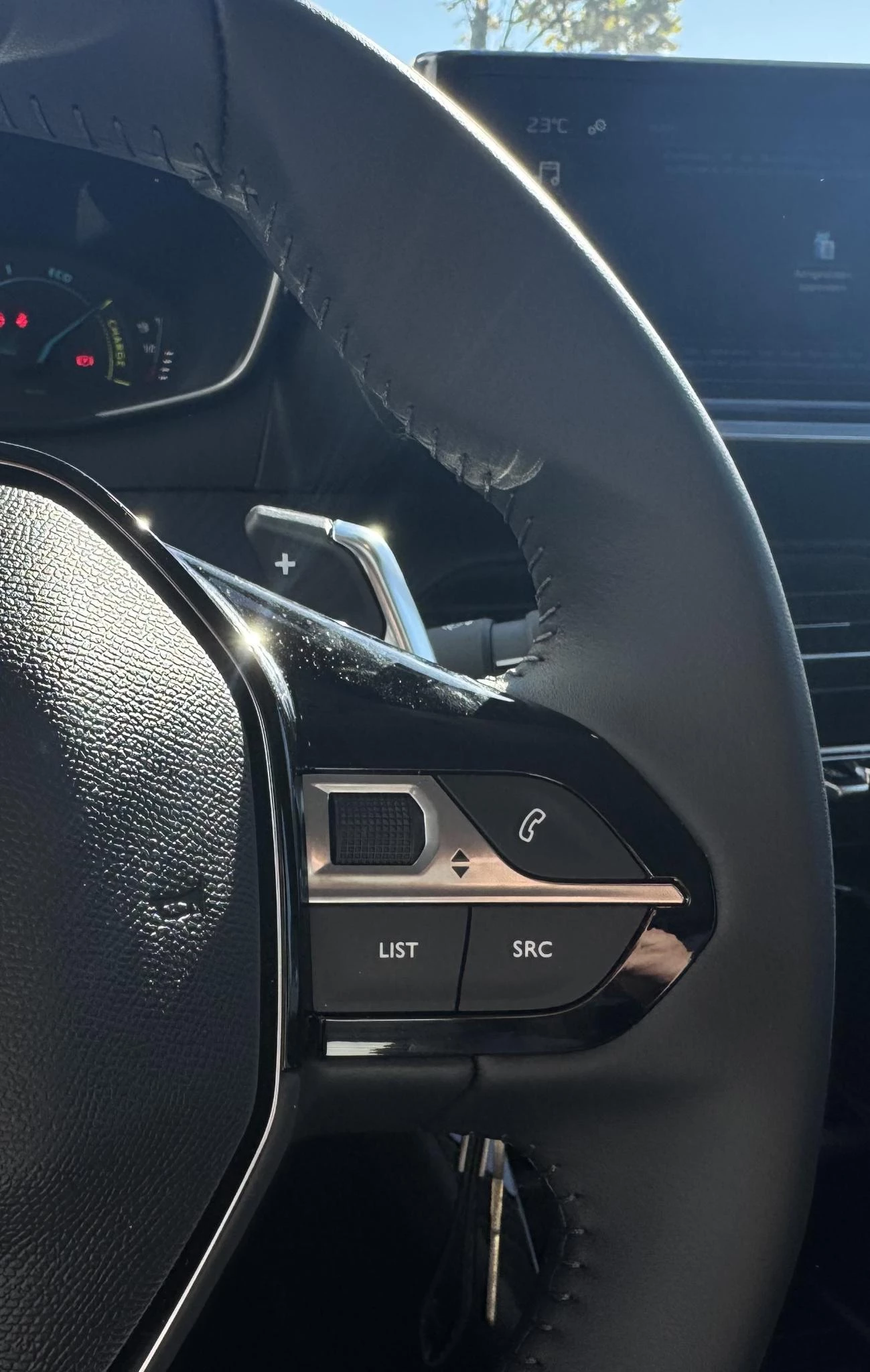 Peugeot-208-image-20