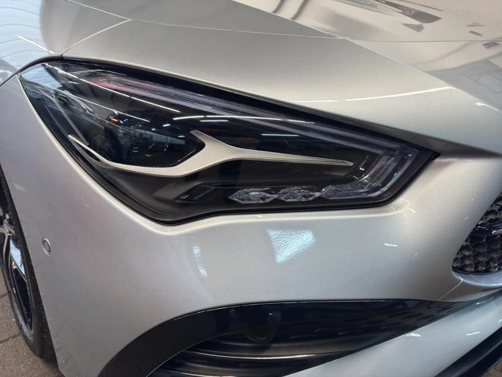 Mercedes-Benz-CLA 200 d-image-12