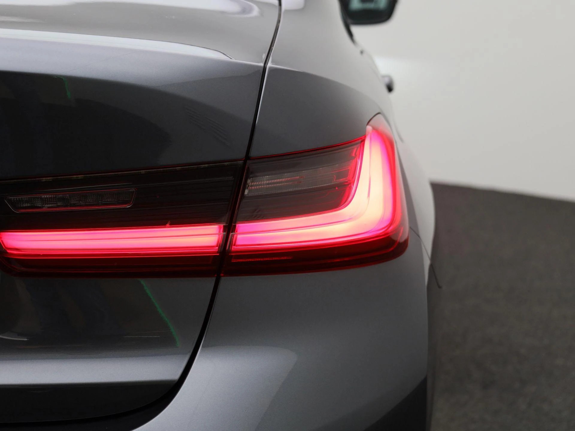 BMW-3 Serie-image-34