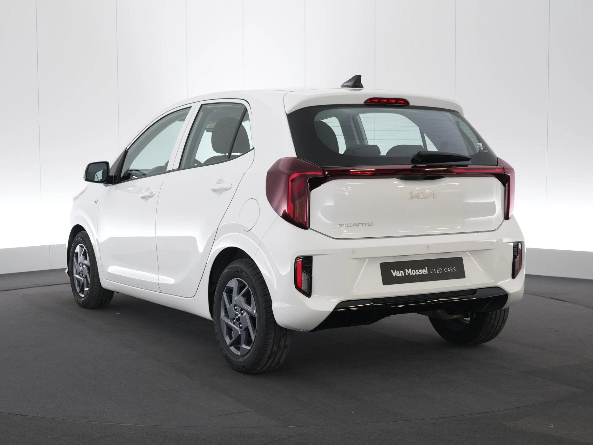 Kia-Picanto-image-1