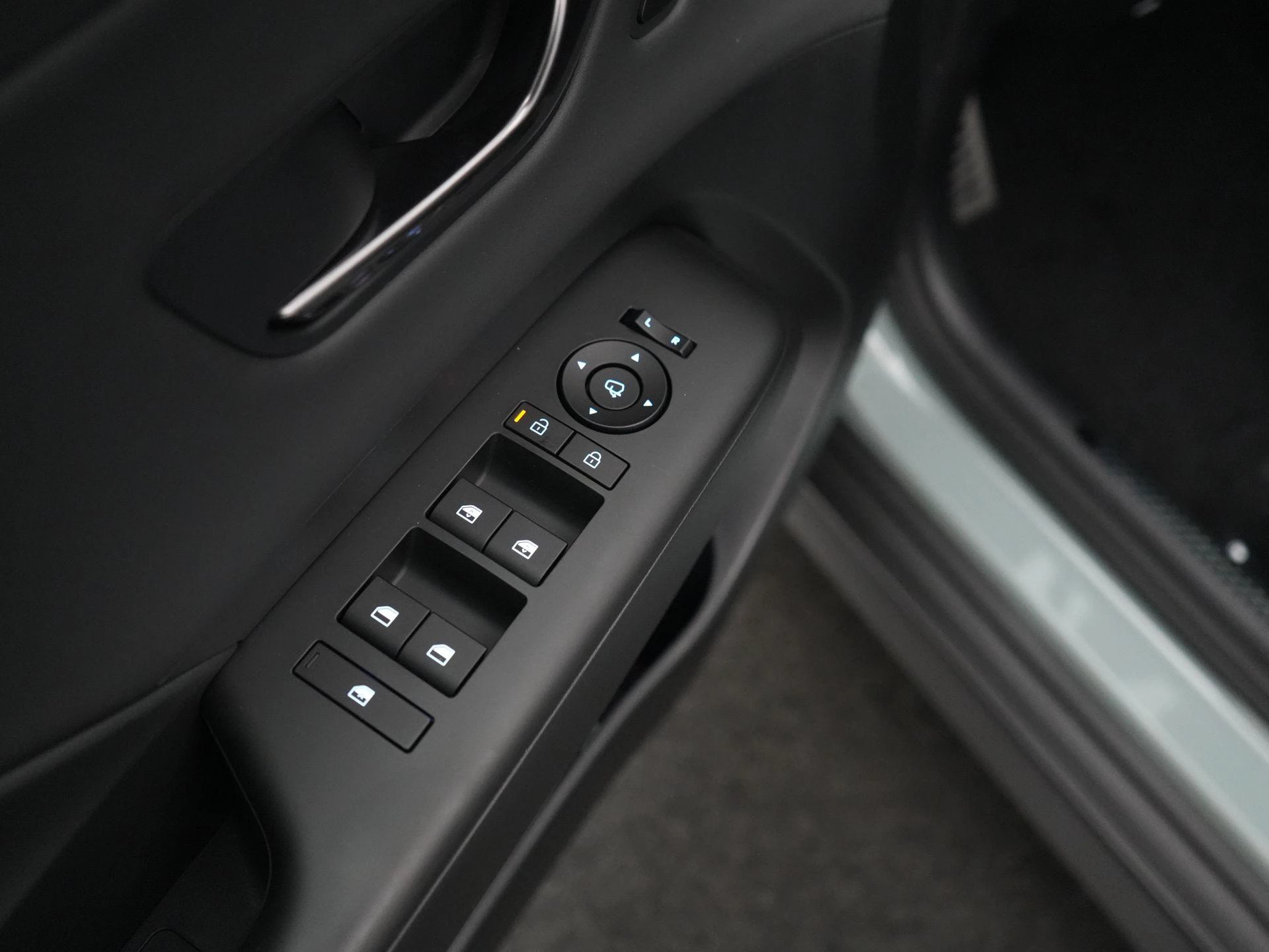 Hyundai-Kona-image-35