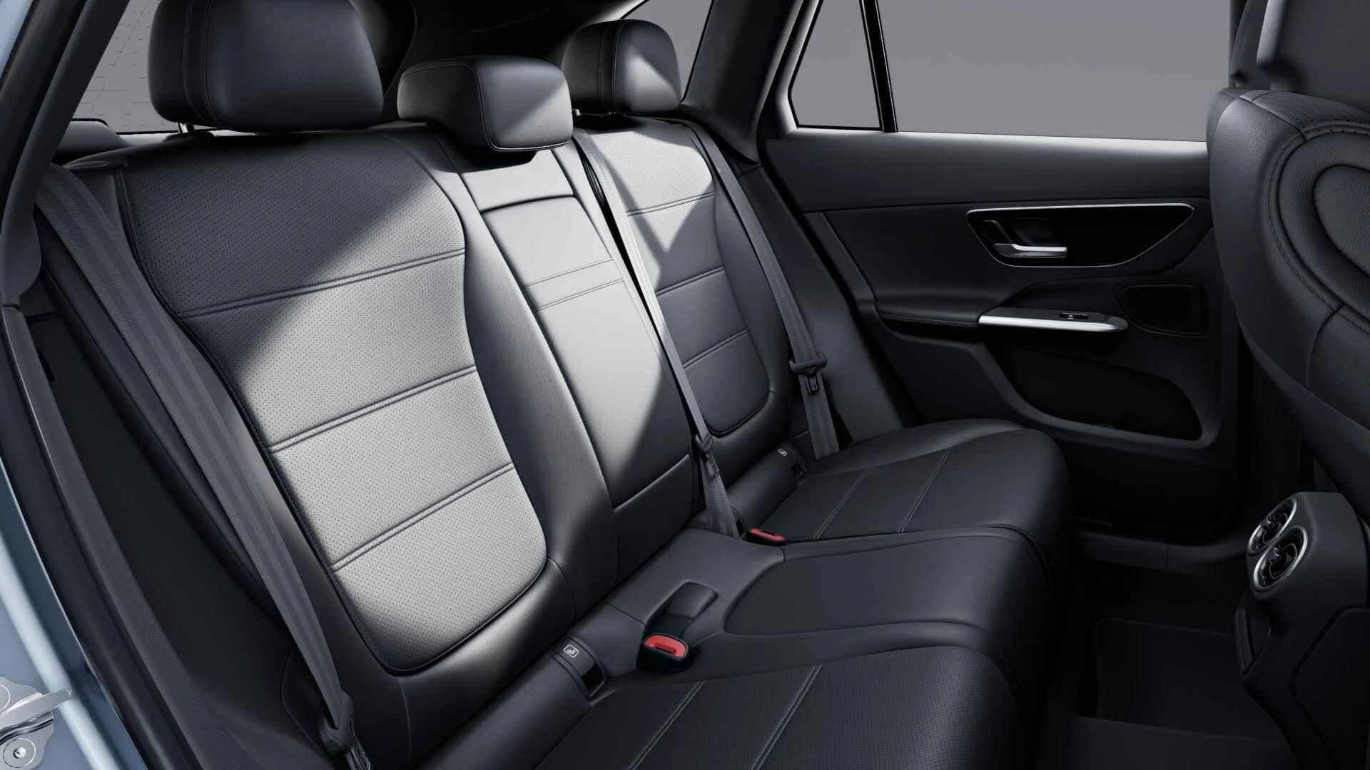 Mercedes-Benz-GLC-image-10