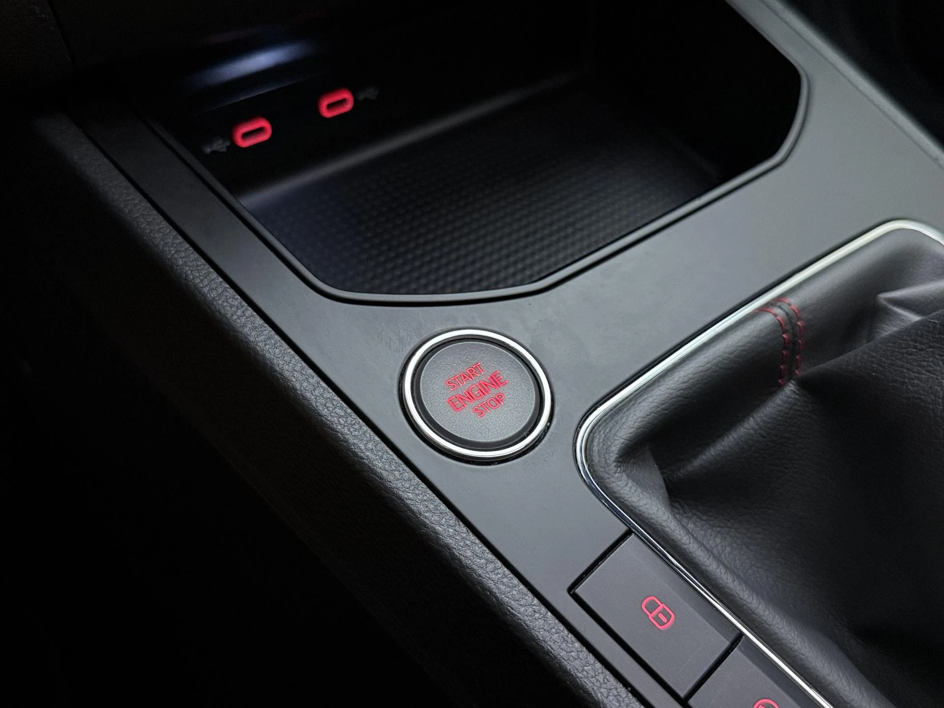 SEAT-Ibiza-image-24