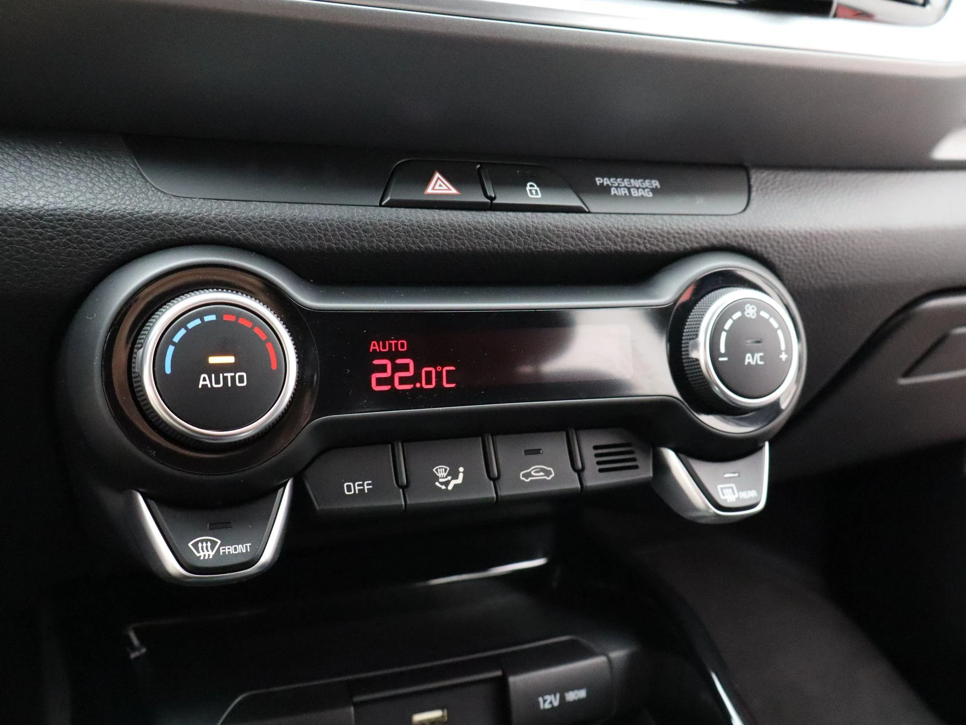 Kia-Stonic-image-21