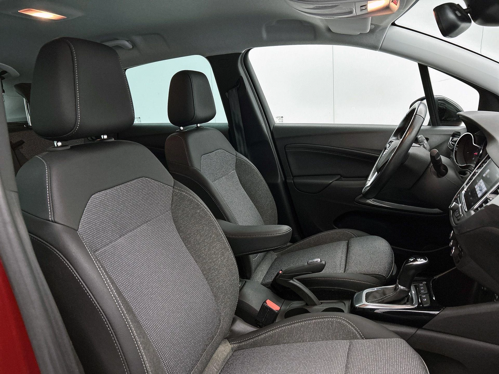 Opel-Crossland-image-33