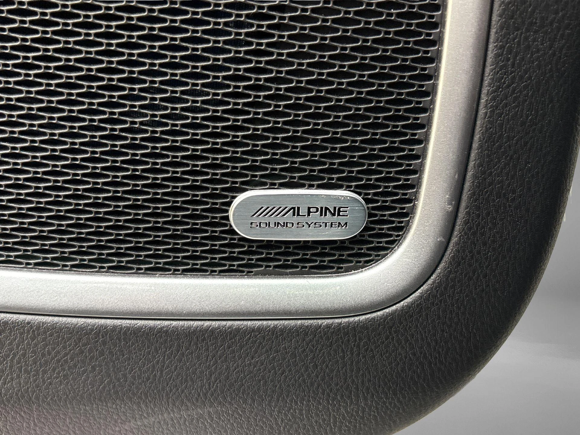 Jeep-Compass-image-28