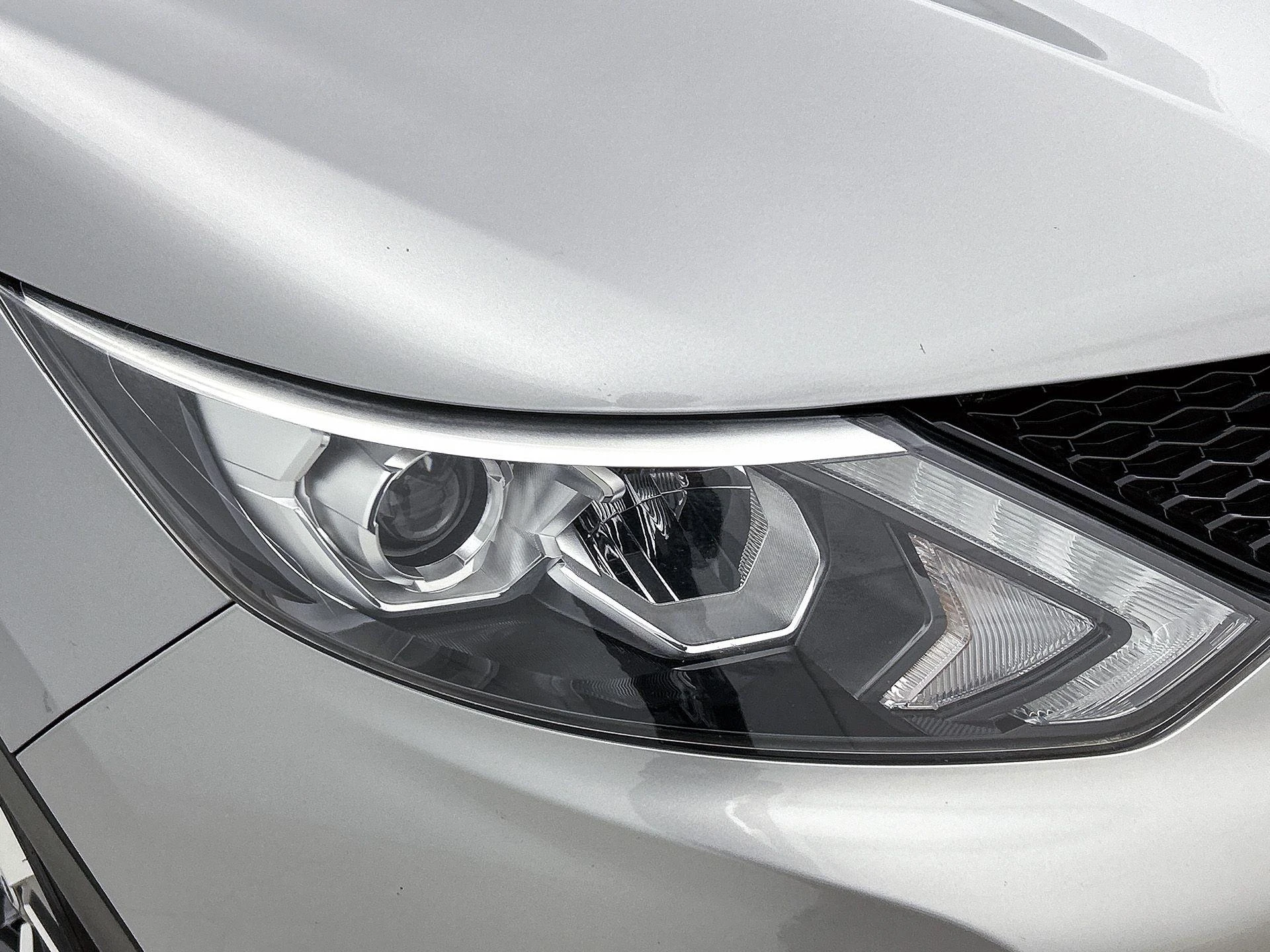 Nissan-QASHQAI-image-10
