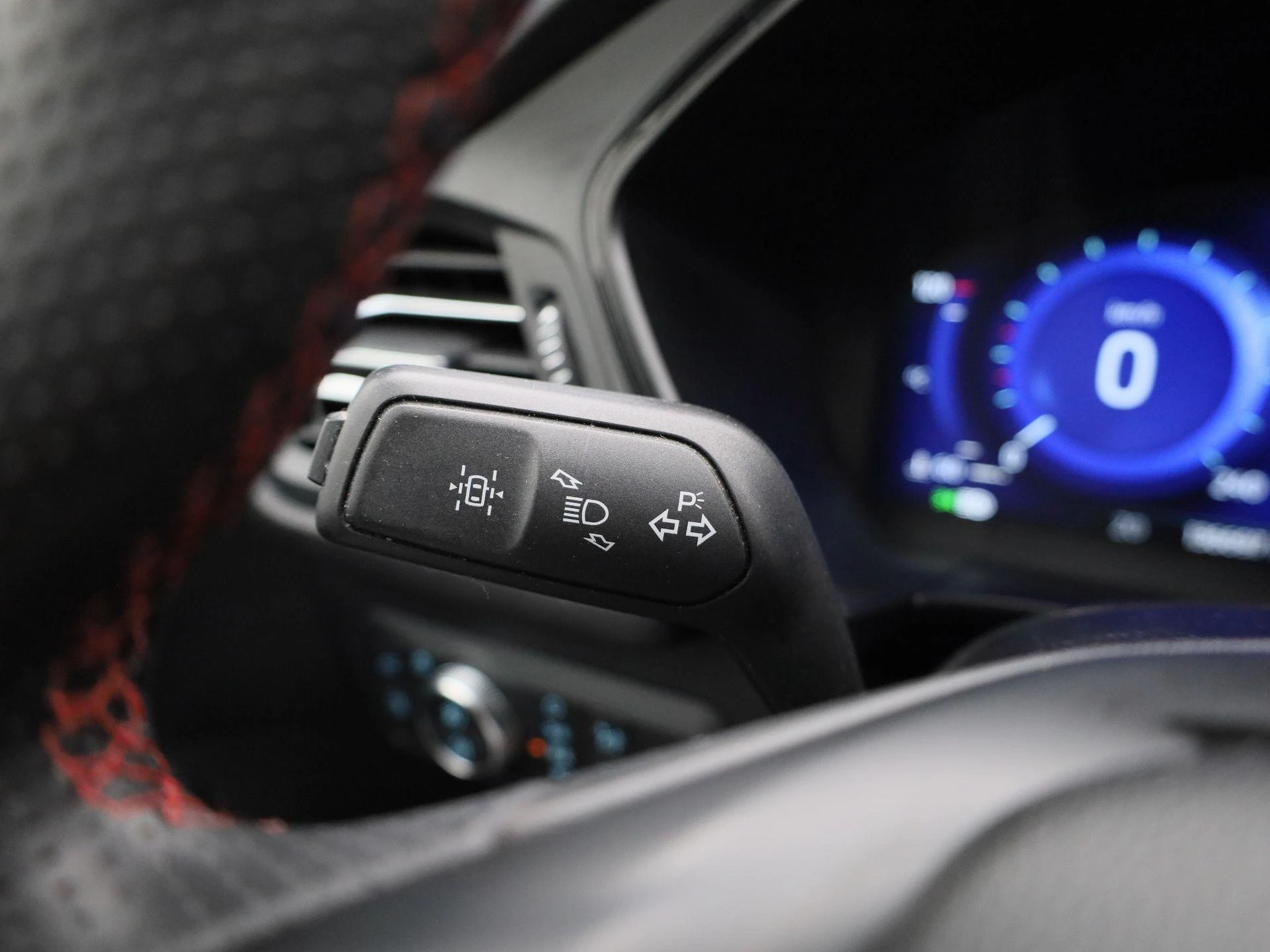 Ford-Kuga-image-19