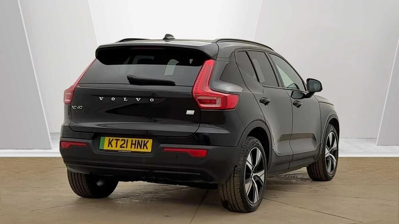 Volvo-XC40-image-2