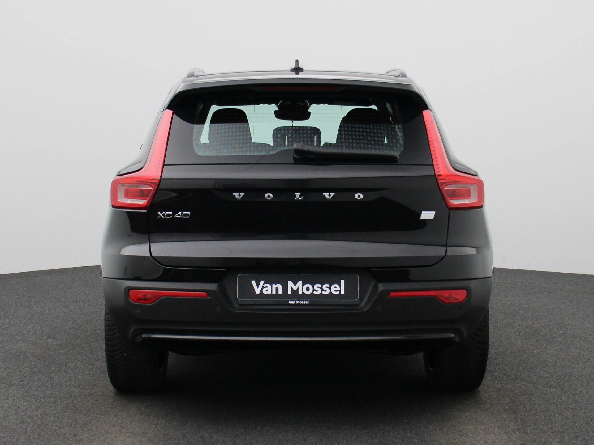 Volvo-XC40-image-4