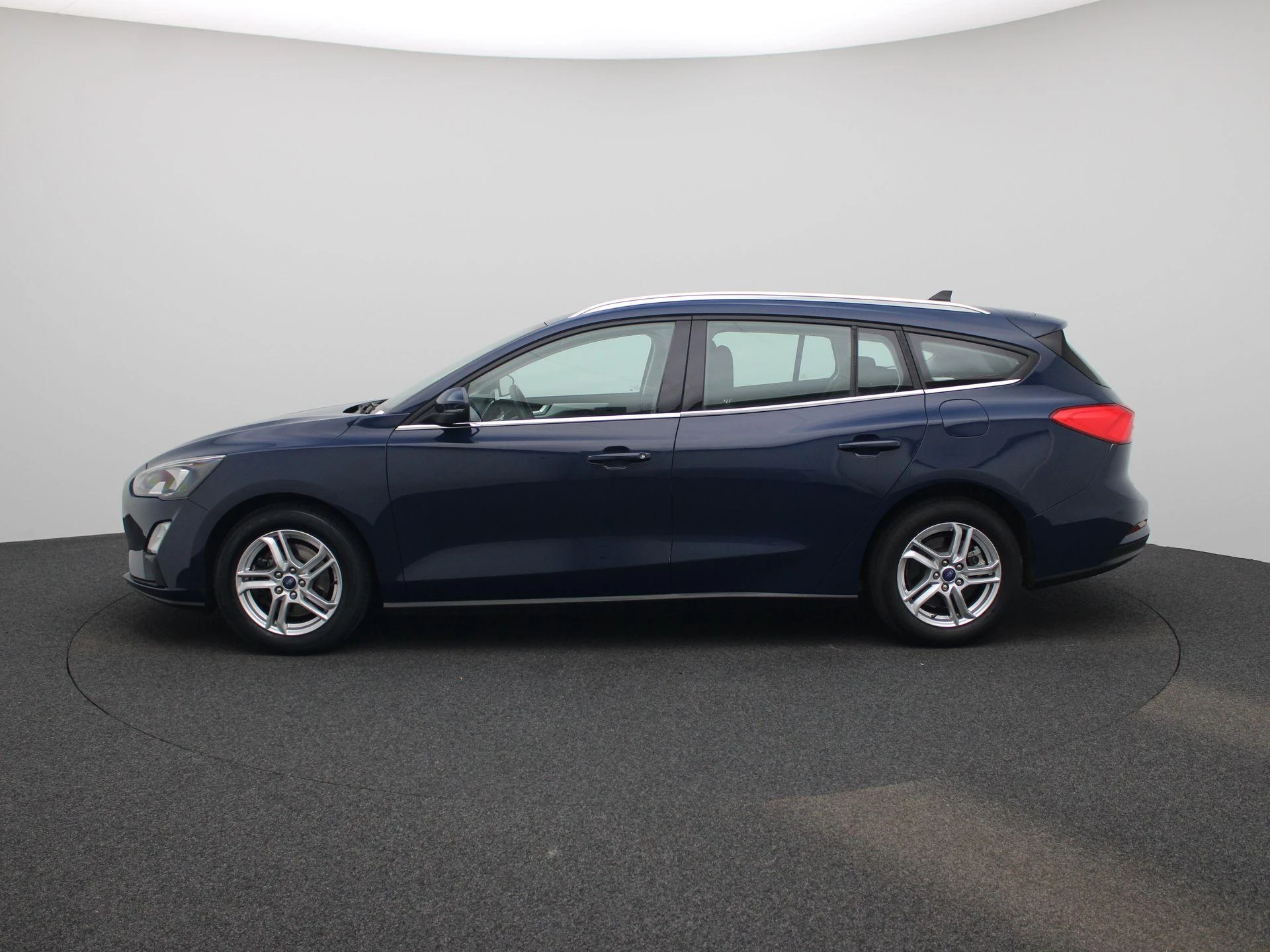 Ford Focus Wagon 1.0 EcoBoost Trend Edition Business