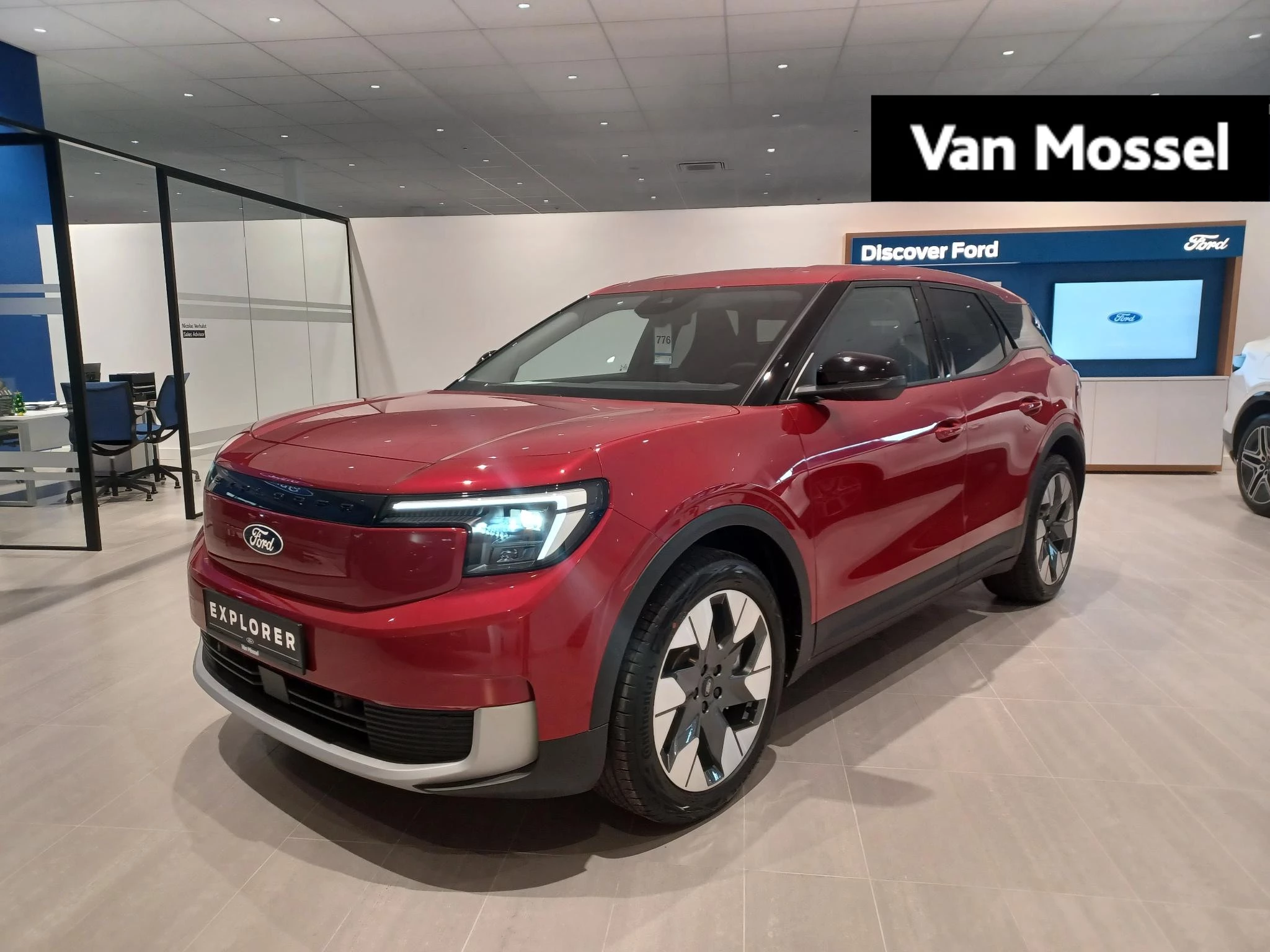 Ford-Explorer-image-0