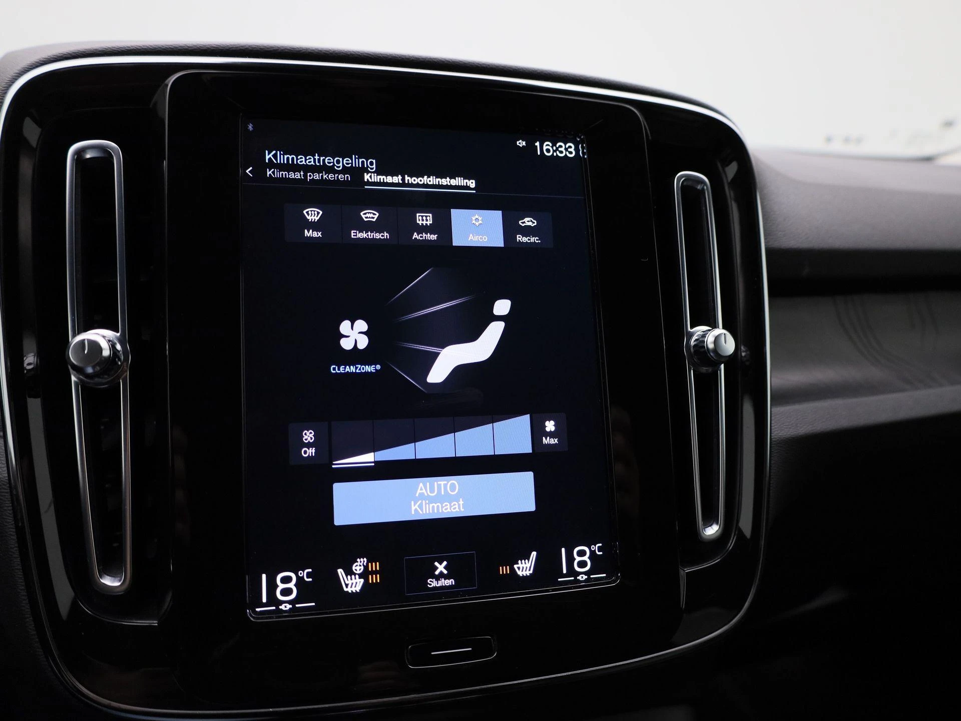 Volvo-XC40-image-30