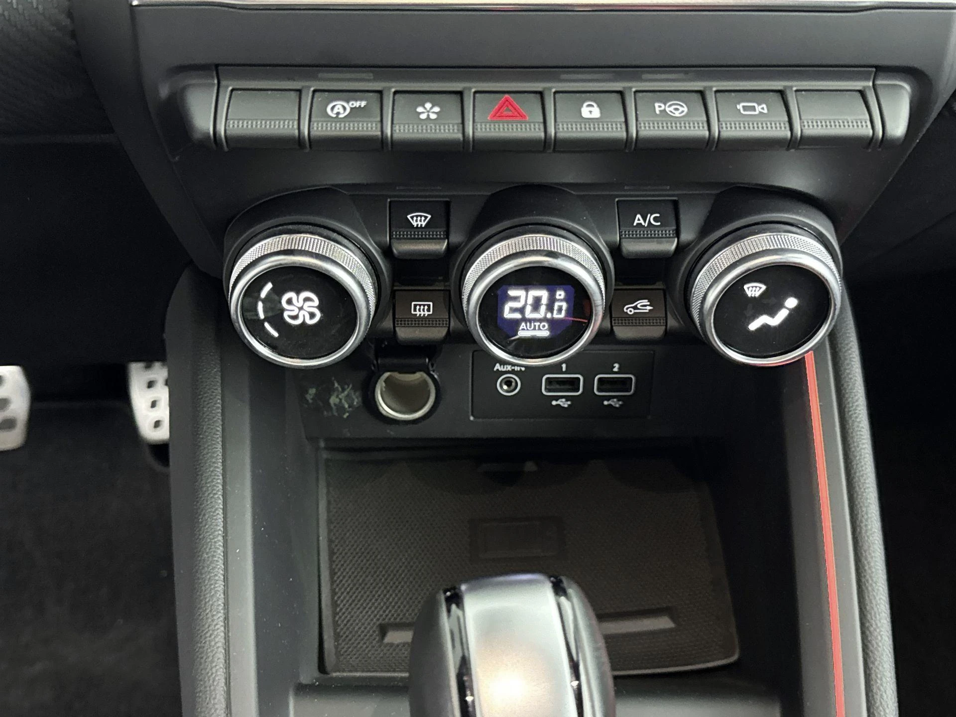 Renault-Clio-image-14