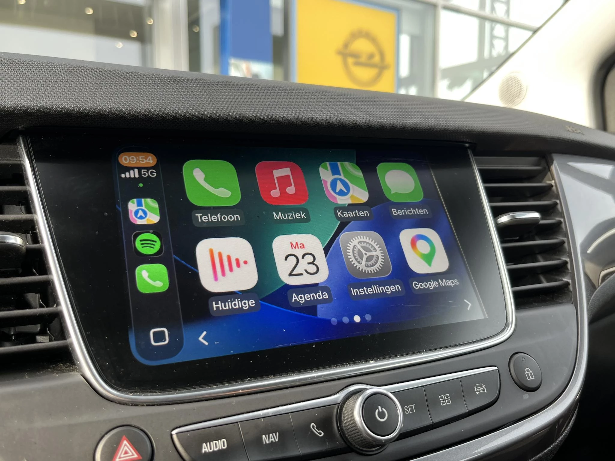 Opel-Crossland X-image-30