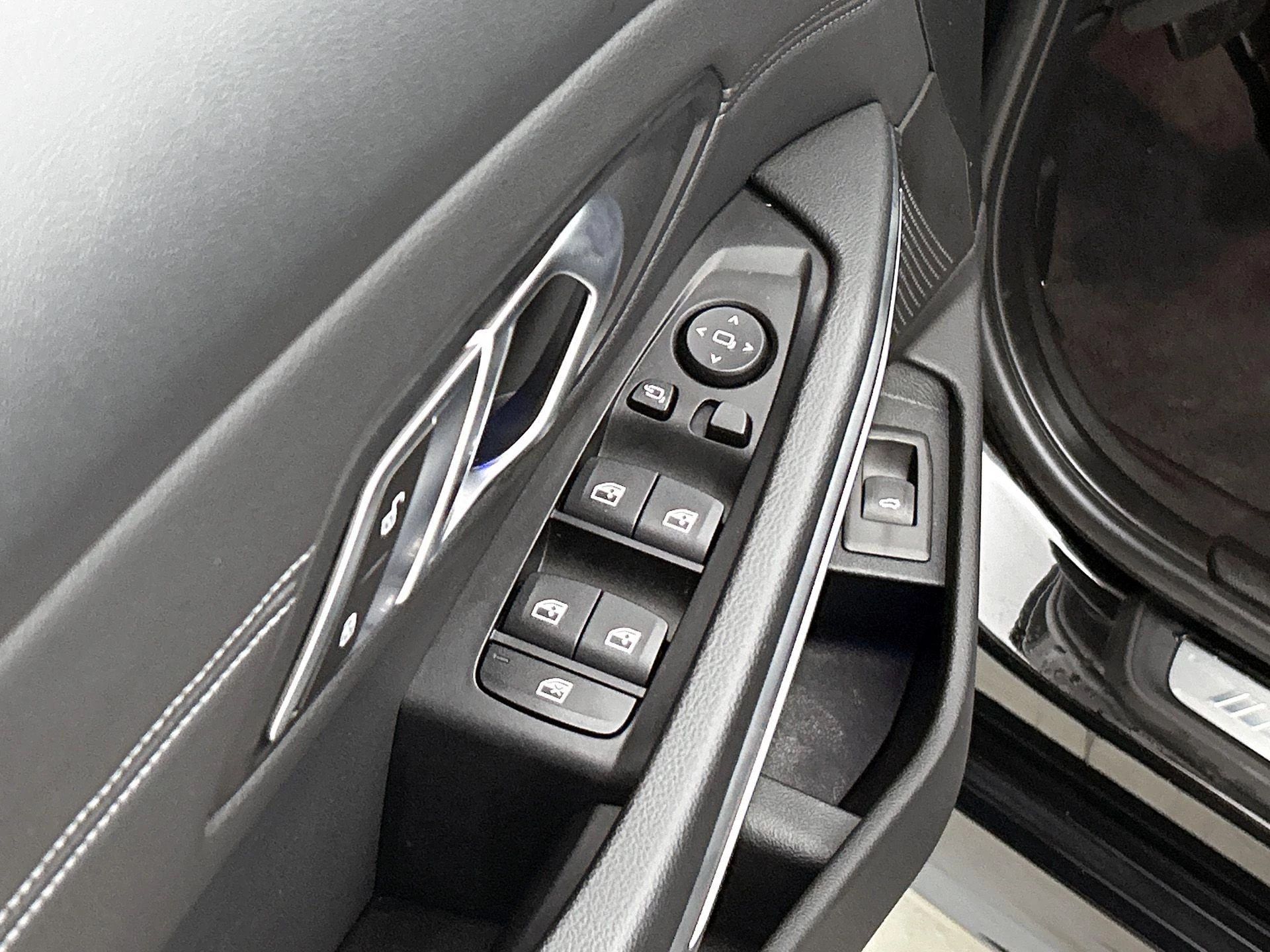 BMW-3 Serie-image-37