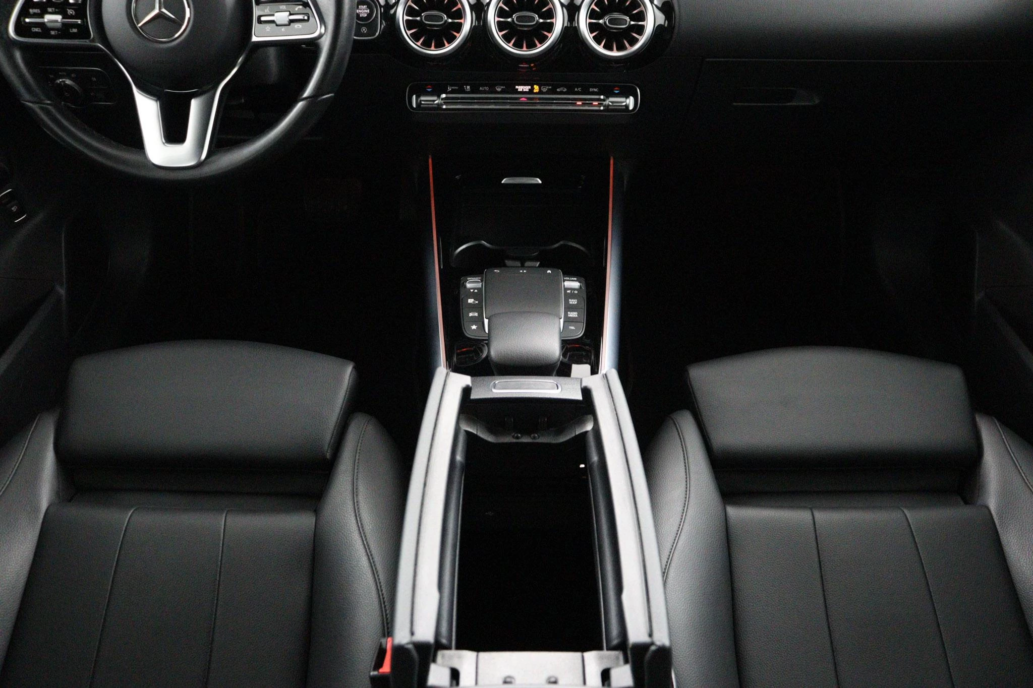 Mercedes-Benz-B-Klasse-image-81