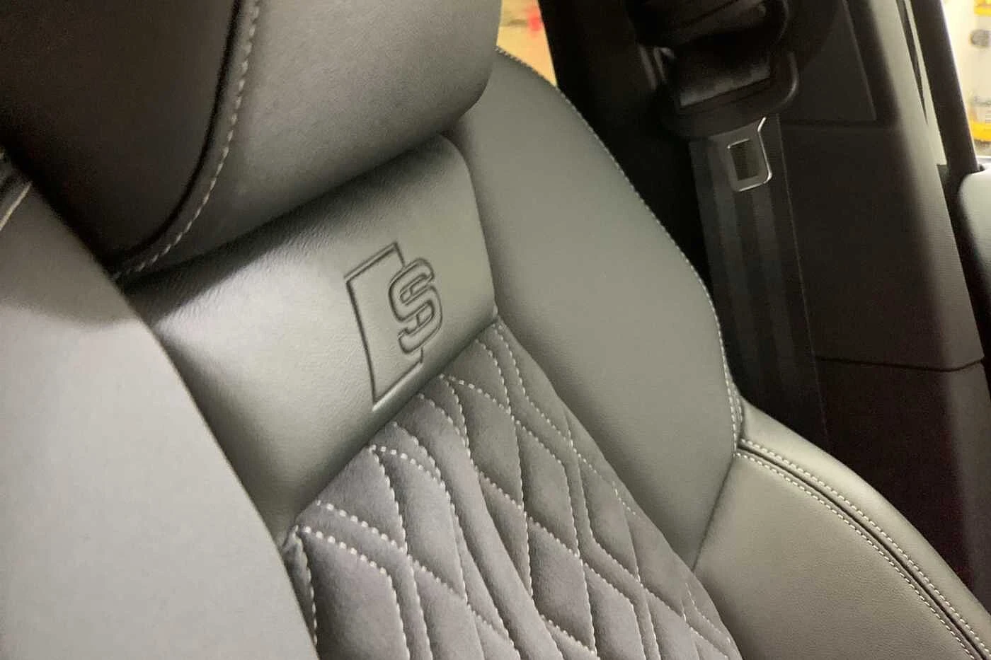 Audi-Q4 e-tron-image-24