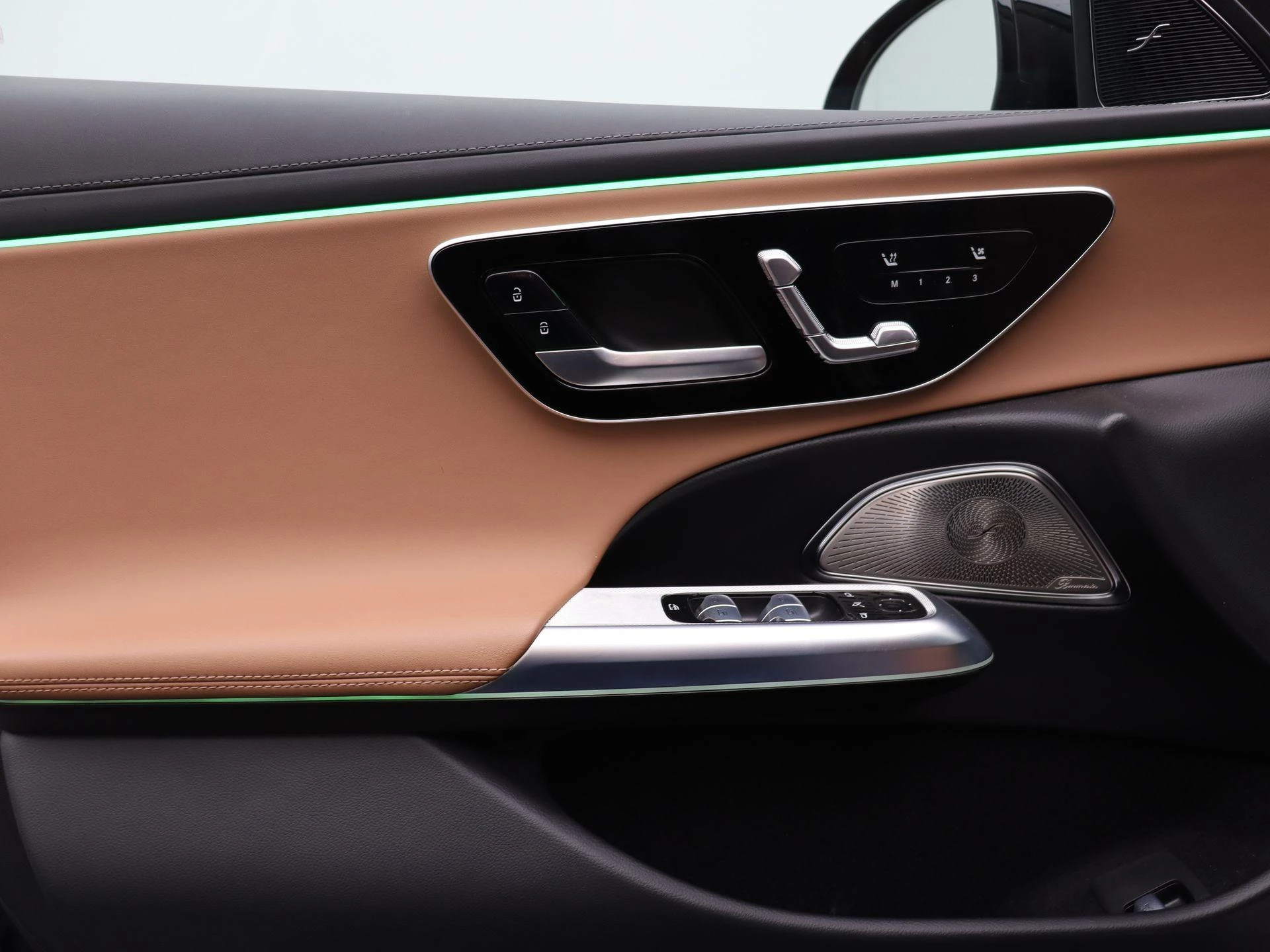 Mercedes-Benz-Classe E-image-8