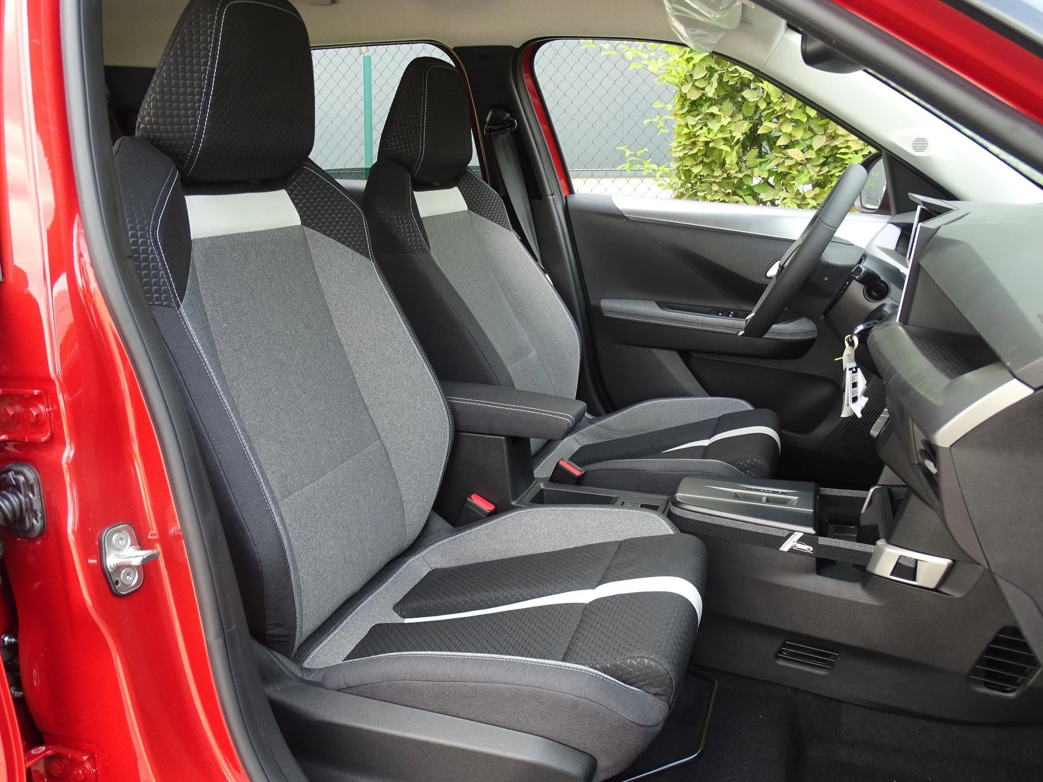 Opel Frontera BEV 44kWh GS Verwacht