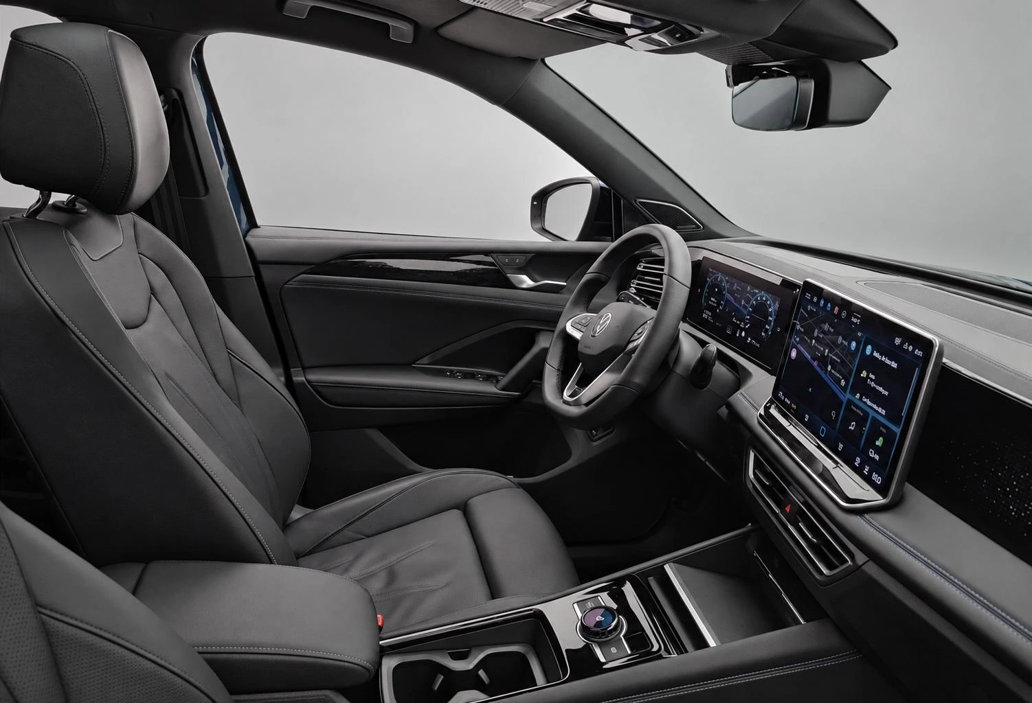 Volkswagen-Tiguan-image-15