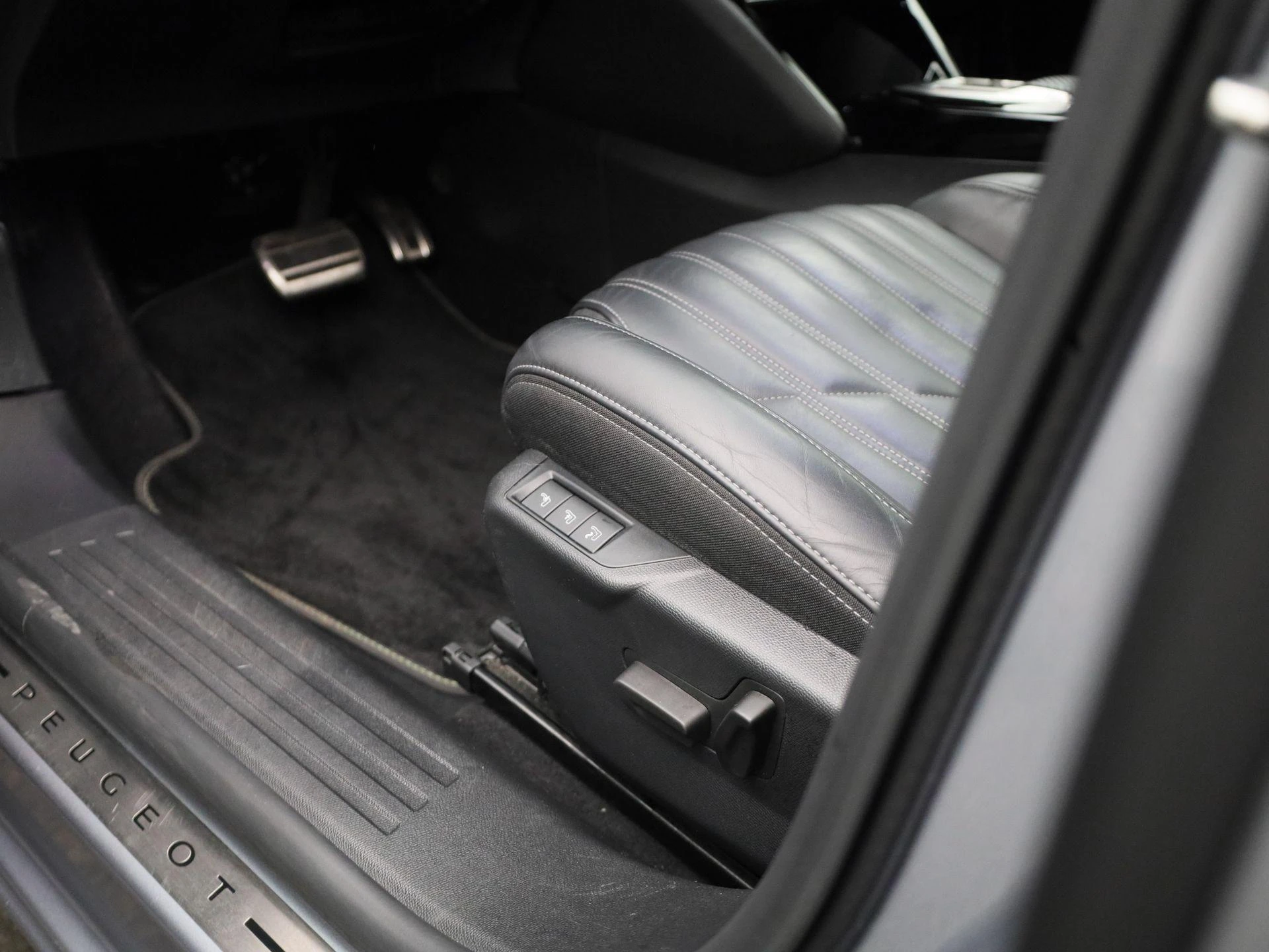 Peugeot-2008-image-31