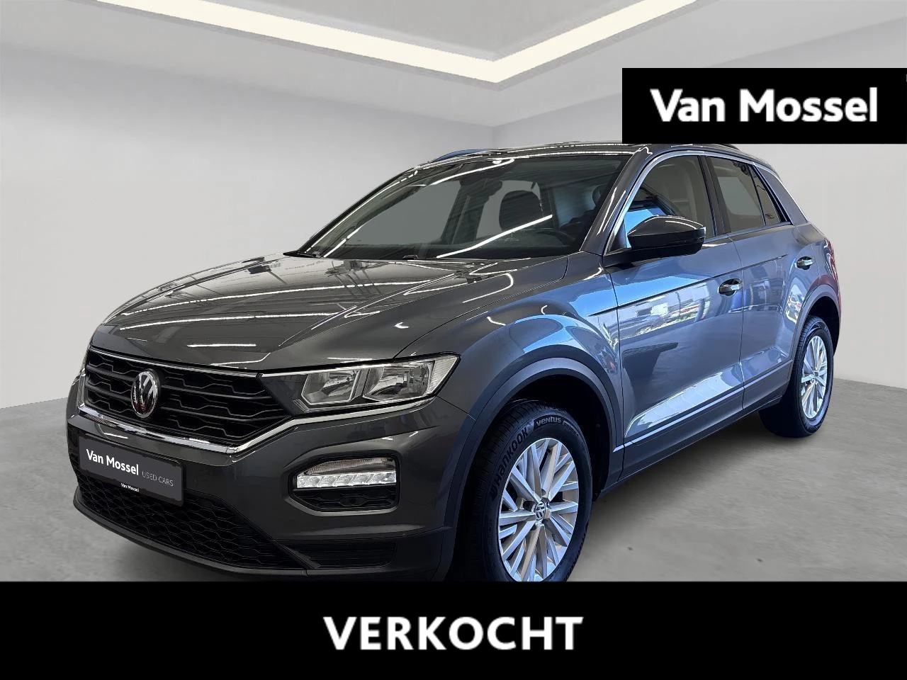 Volkswagen-T-Roc-image-0
