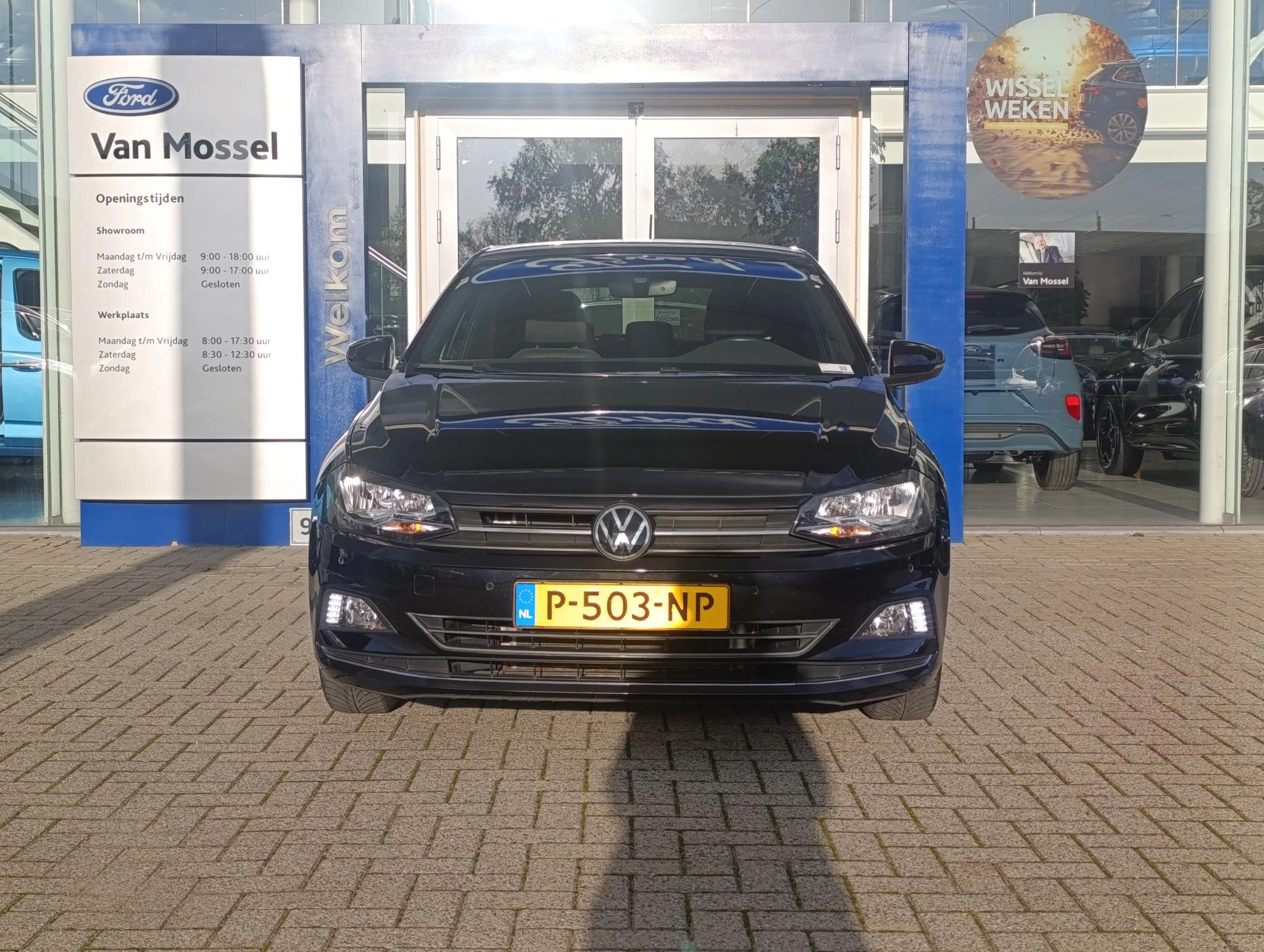Volkswagen-Polo-image-5
