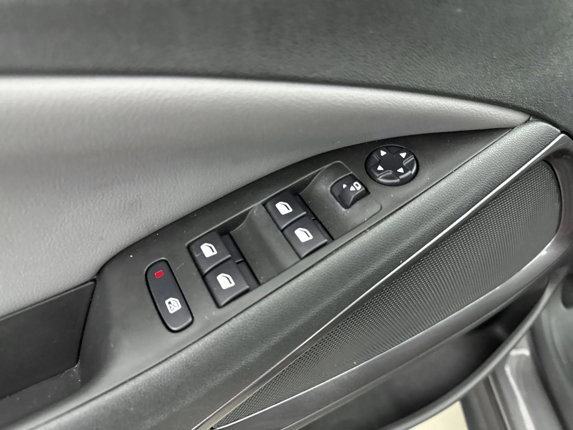 Opel-Crossland X-image-11