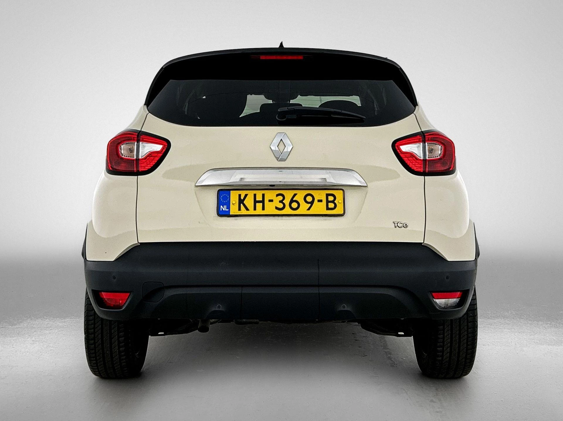 Renault-Captur-image-2