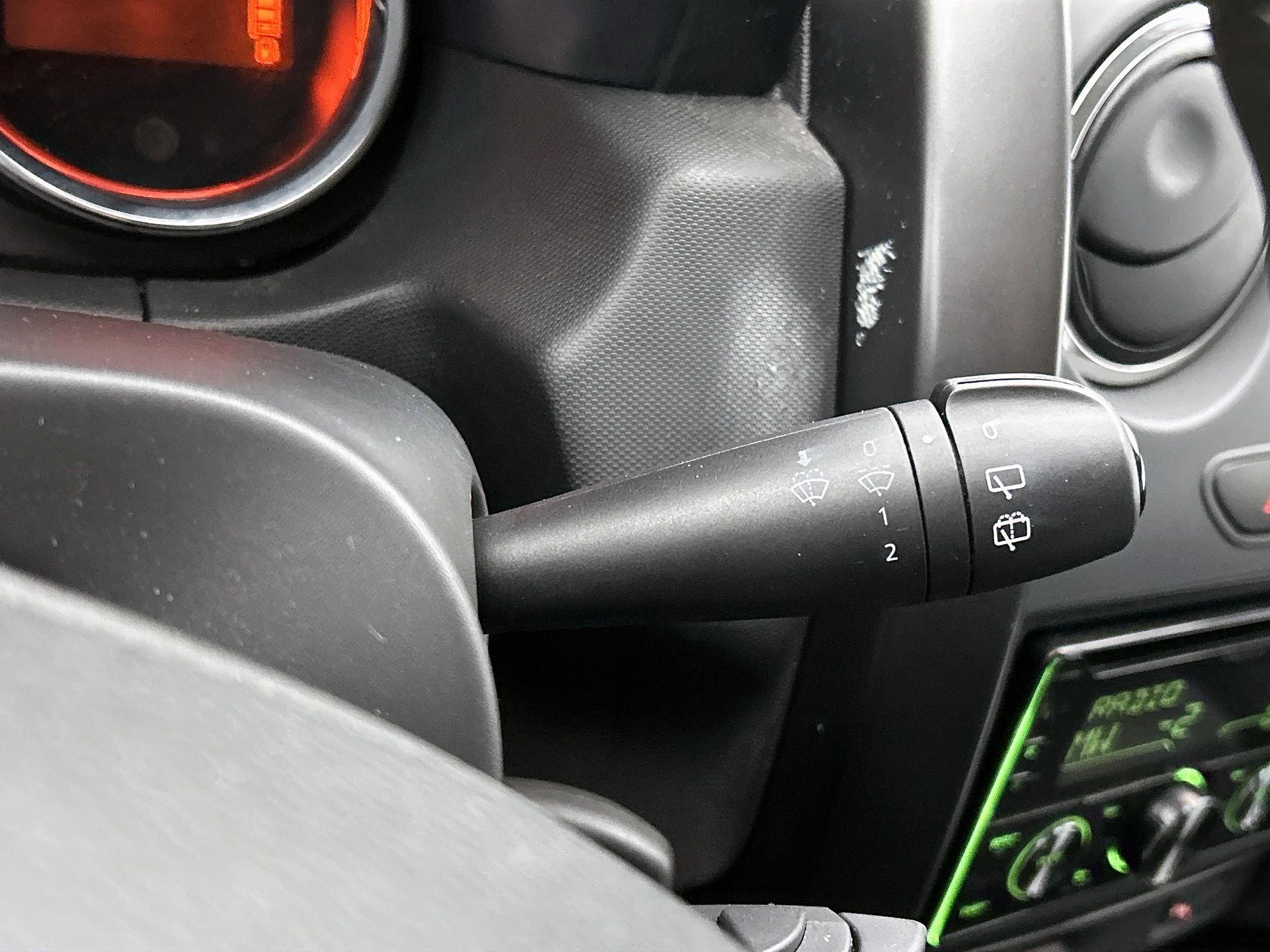 Dacia-Duster-image-8