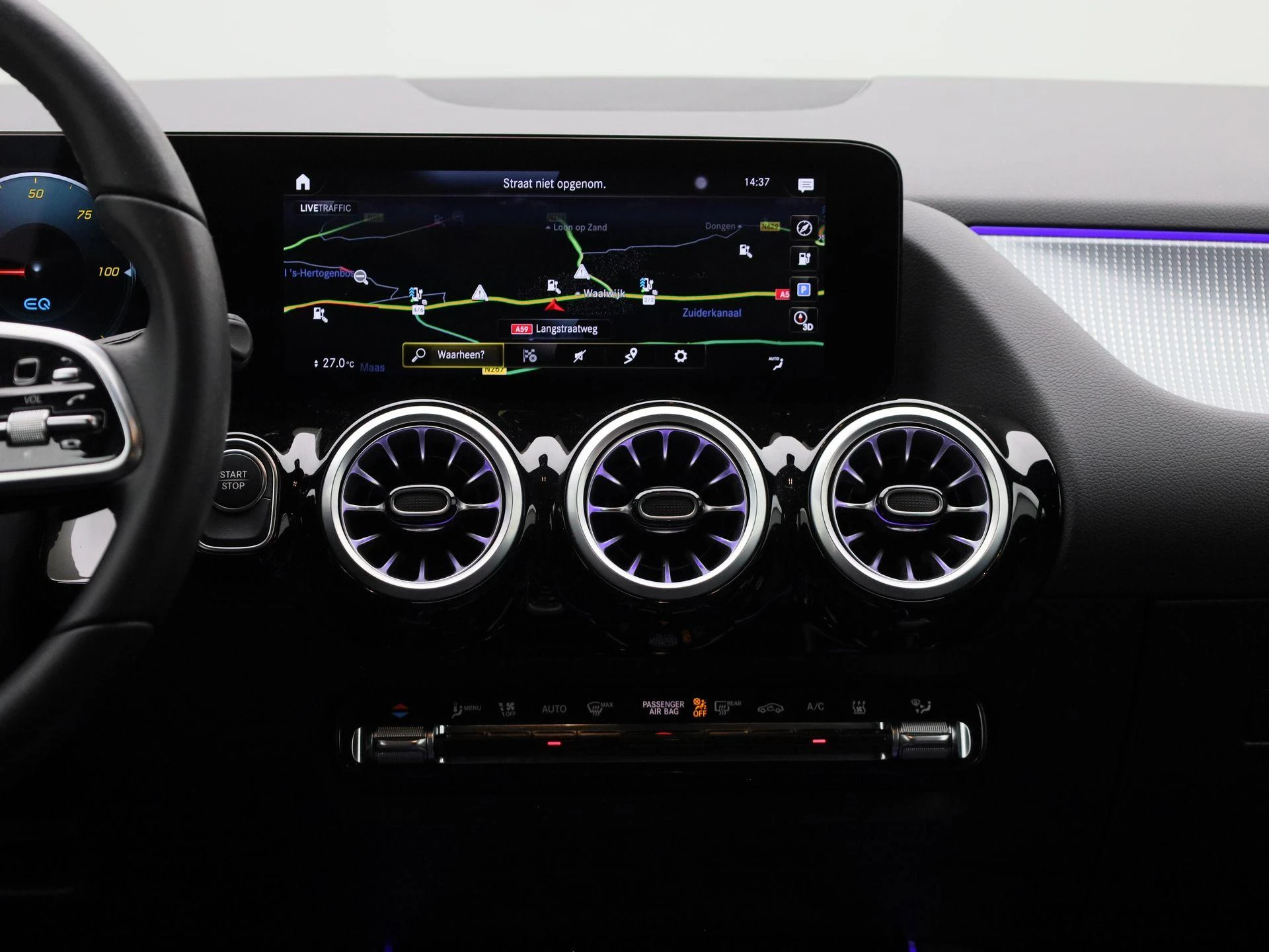 Mercedes-Benz-EQA-image-8